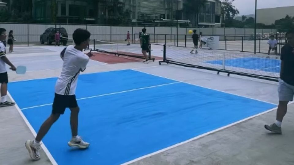 Boy does drive serve at HQ Pickleball Courts in Cebu City