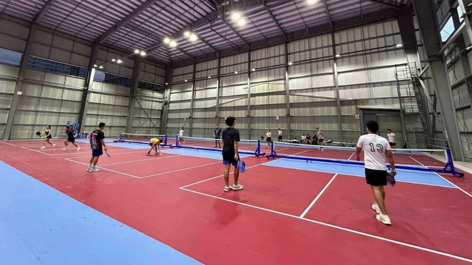 Magnum Sports Complex - Pickleball Courts - Cebuanos playing pickleball - wide angle shot - generic