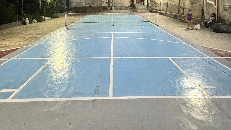 YB pickleball court - front view